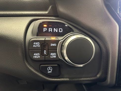 Used 2025 RAM 1500 Big Horn AWD/4WD image 30