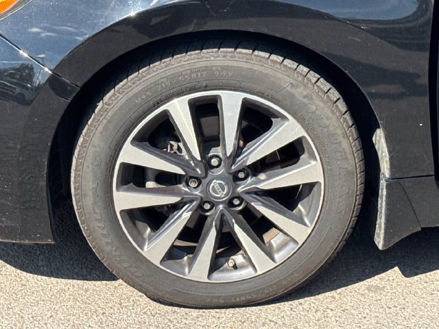 Used 2016 Nissan Altima 2.5 SV w/ Convenience Package FWD image 22