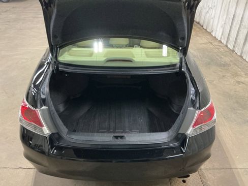 Used 2010 Honda Accord EX-L image 6