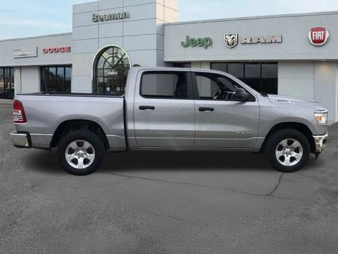 Used 2023 RAM 1500 Big Horn AWD/4WD image 3