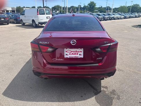 Used 2020 Nissan Altima 2.5 SV AWD/4WD image 6