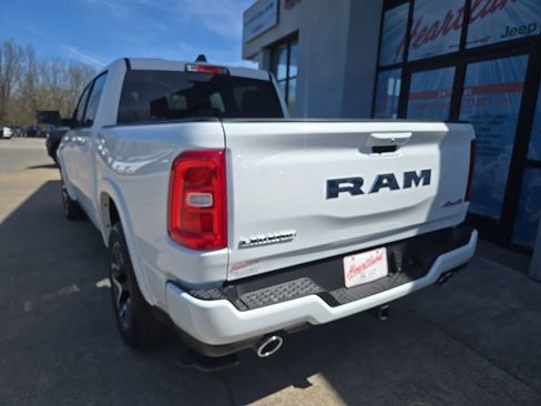 New 2026 RAM 1500 Laramie w/ Laramie Preferred Package AWD/4WD image 8