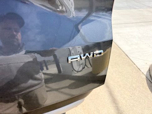 Used 2025 Ford Escape Platinum image 17