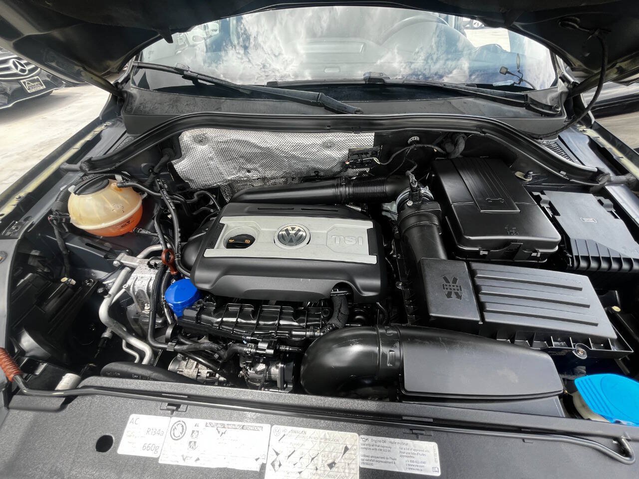 Used 2013 Volkswagen Tiguan S FWD image 9