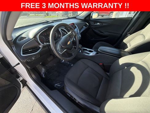 Used 2021 Chevrolet Malibu LT image 36