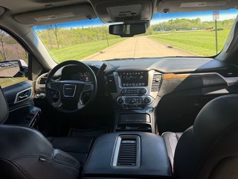 Used 2016 GMC Yukon Denali w/ Open Road Package image 20
