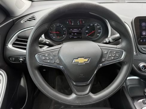 Certified 2024 Chevrolet Malibu LT FWD image 14