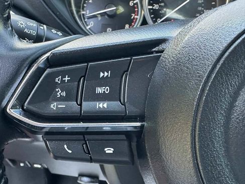 Used 2020 MAZDA CX-5 Touring FWD image 27