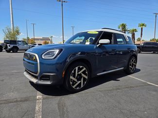 Used 2025 MINI Cooper Countryman SE AWD/4WD video 2