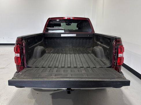 Used 2017 GMC Sierra 1500 SLE w/ Suspension Package, Off-Road AWD/4WD image 26