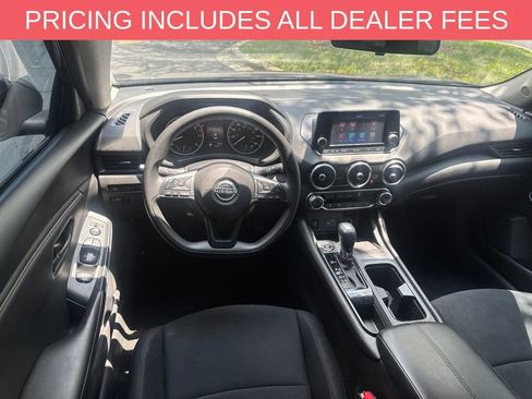 Used 2024 Nissan Sentra S w/ Lighting Package FWD image 2