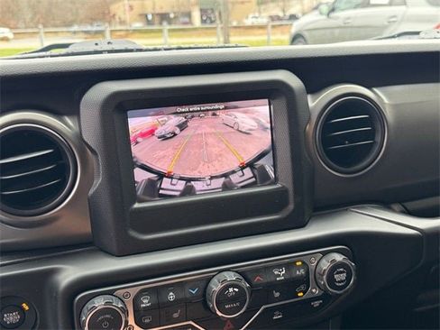 Used 2023 Jeep Wrangler Sport S image 25