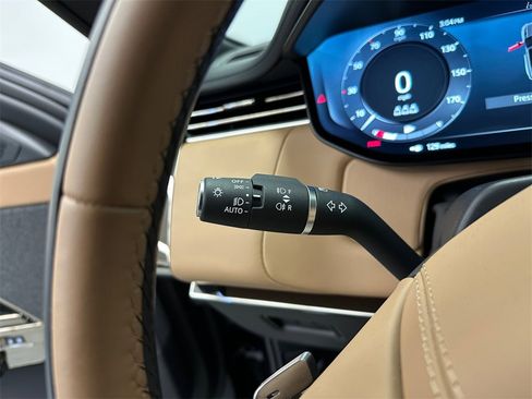 Used 2025 Land Rover Range Rover Sport Autobiography image 19