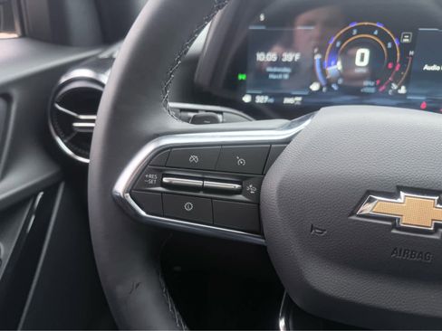New 2026 Chevrolet Equinox LT w/ Safety and Technology Package image 18