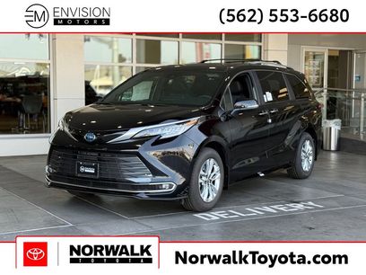 New 2025 Toyota Sienna Limited