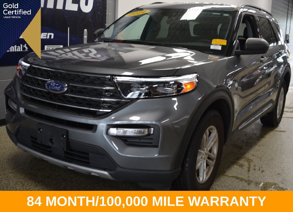 Certified 2024 Ford Explorer XLT w/ Equipment Group 202A AWD/4WD image 1