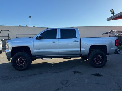 Used 2017 Chevrolet Silverado 1500 LT w/ All Star Edition AWD/4WD image 10
