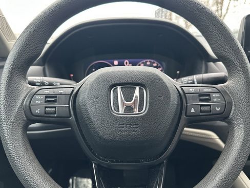 Used 2023 Honda Accord EX image 22