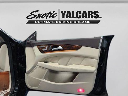 Used 2015 Mercedes-Benz CLS 400 4MATIC image 13