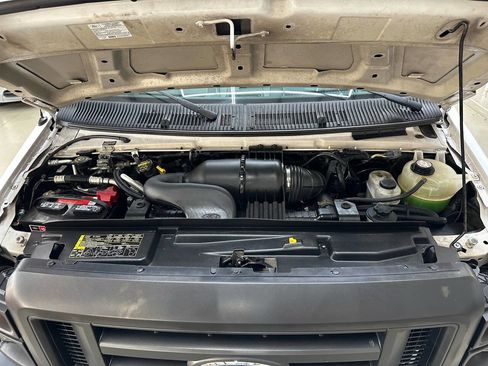 Used 2012 Ford E-250 and Econoline 250 w/ PWR Group image 7
