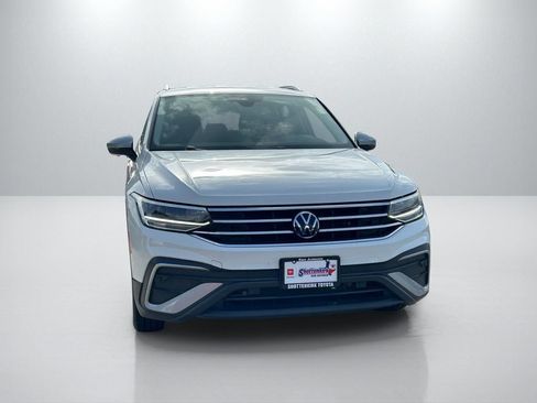 Used 2024 Volkswagen Tiguan Wolfsburg Edition FWD image 2