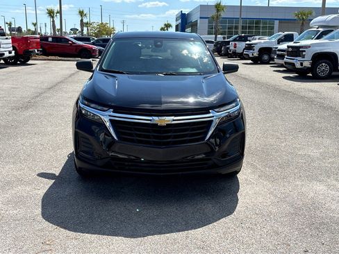 Certified 2024 Chevrolet Equinox LS w/ LS Convenience Package image 2