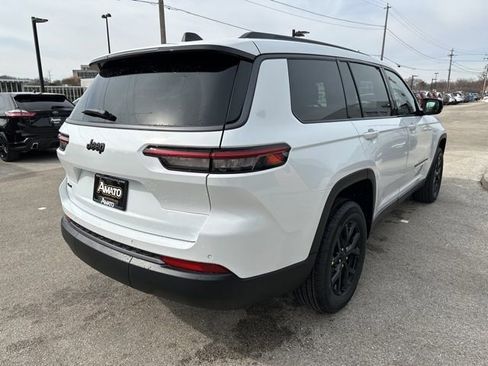 New 2026 Jeep Grand Cherokee L 4WD image 6