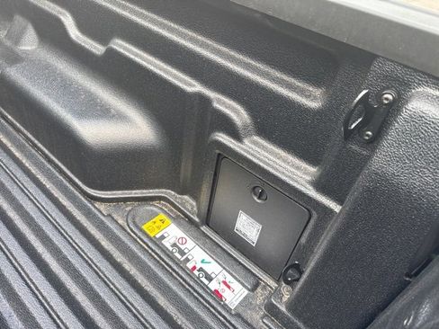 New 2025 Ford Maverick XLT w/ XLT Luxury Package image 19