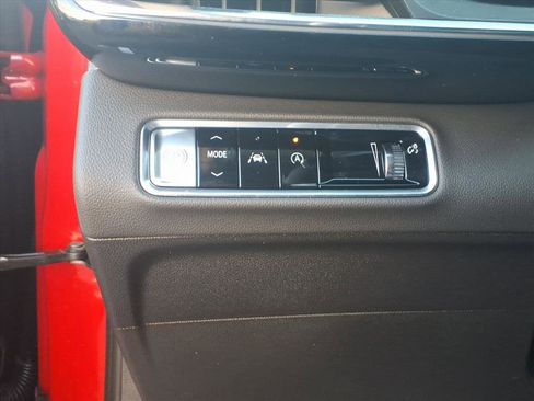 Certified 2025 Buick Envision Preferred image 20