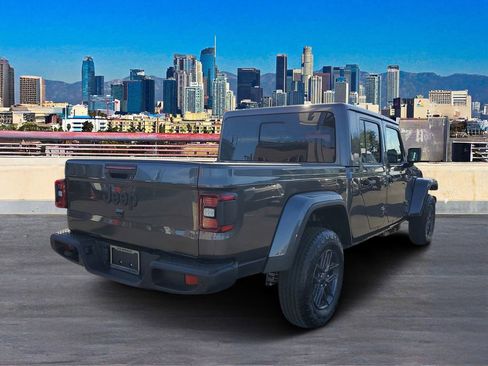 New 2026 Jeep Gladiator Sport image 4