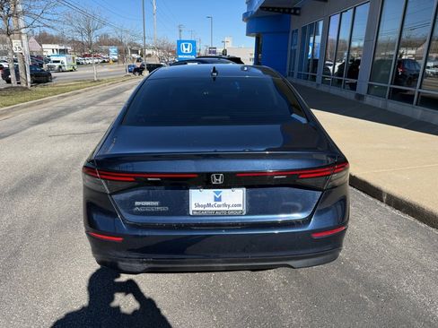 Used 2023 Honda Accord EX image 4