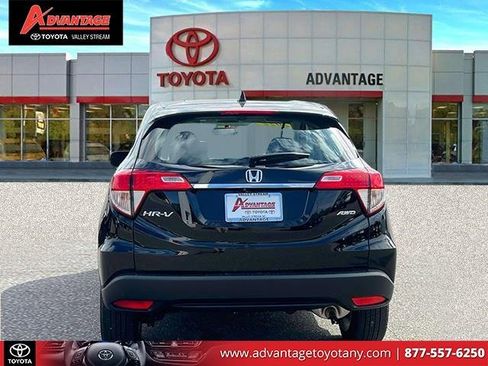 Used 2022 Honda HR-V LX image 8