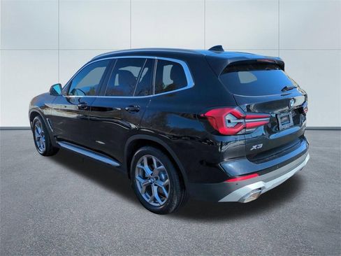 Used 2024 BMW X3 xDrive30i w/ Premium Essential Package image 5