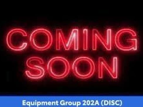 Used 2015 Ford Explorer XLT w/ Equipment Group 202A AWD/4WD image 12