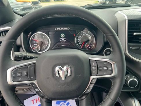Used 2025 RAM 1500 Big Horn AWD/4WD image 16