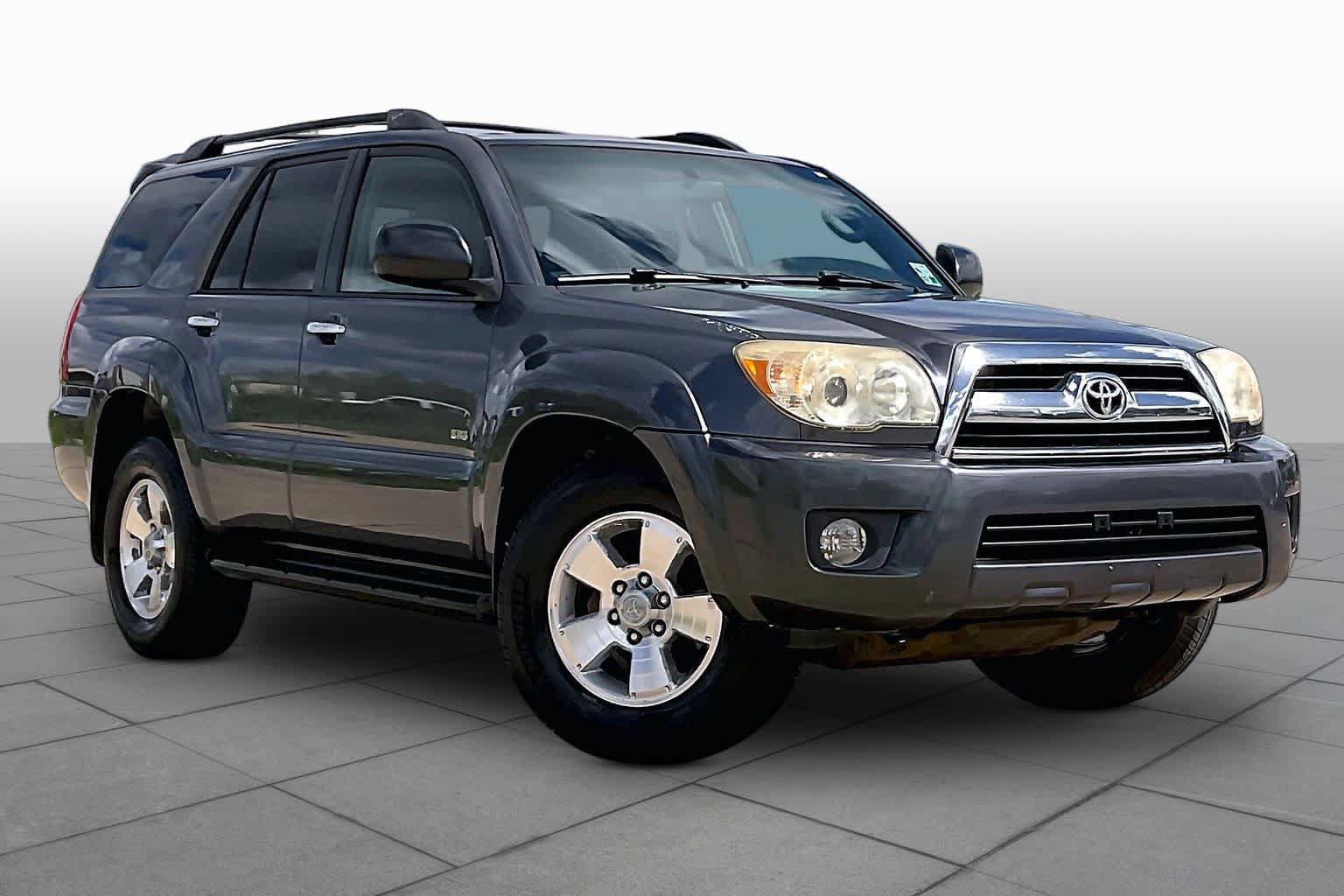 Used 2008 Toyota 4Runner SR5 RWD image 2