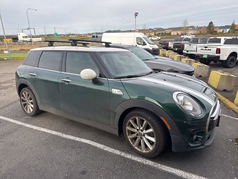 Used 2016 MINI Cooper Clubman S image 3