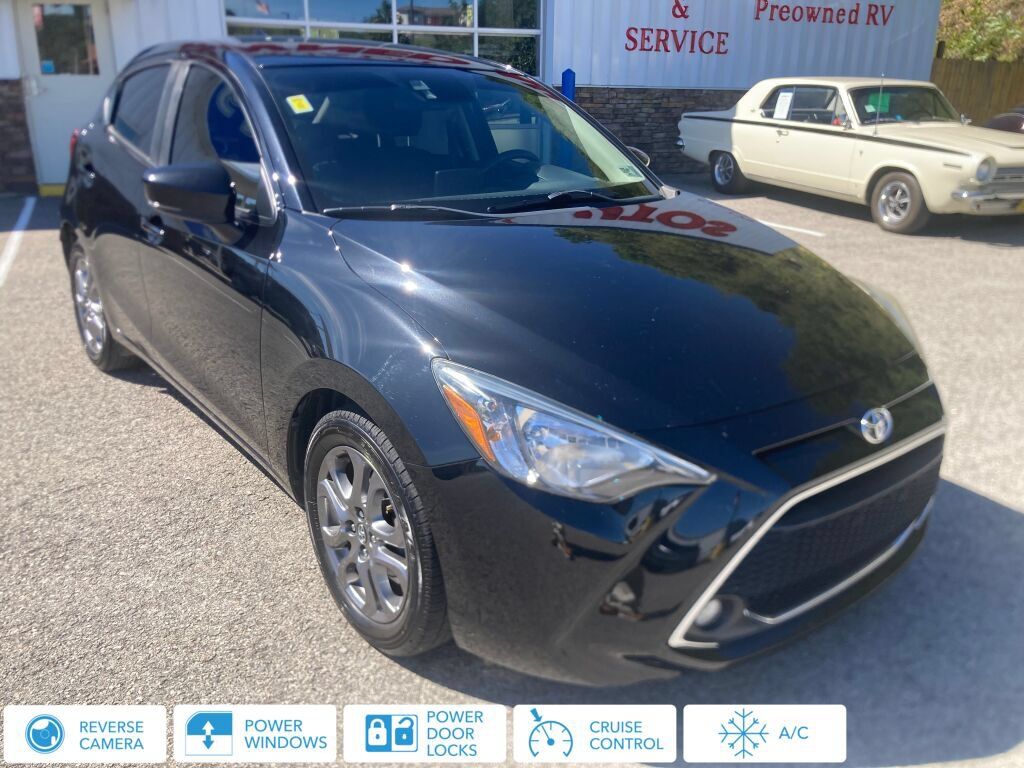Used 2020 Toyota Yaris LE FWD image 1