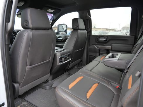 Used 2021 GMC Sierra 3500 AT4 w/ AT4 Preferred Package image 23