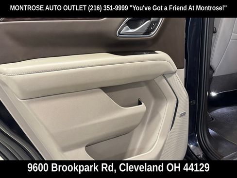 Used 2022 Chevrolet Tahoe Z71 w/ Z71 Off-Road Package AWD/4WD image 32