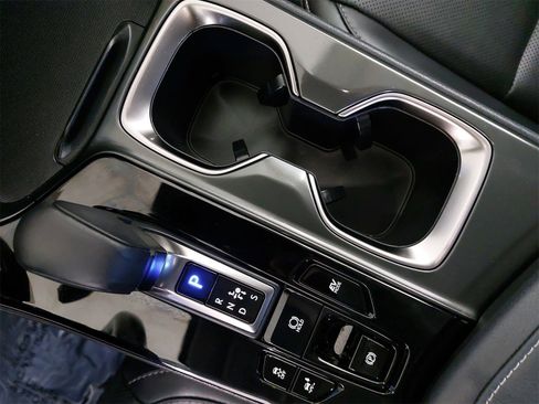 Used 2025 Lexus NX 350h 350h Premium image 27