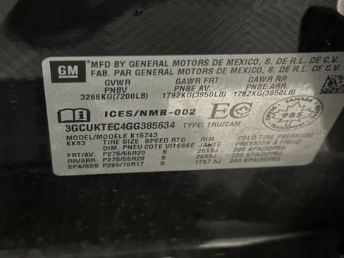 Used 2016 Chevrolet Silverado 1500 High Country image 53