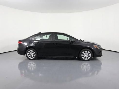 Used 2024 Toyota Corolla LE FWD image 22