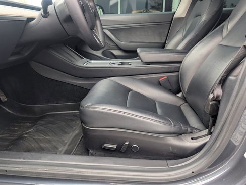 Used 2021 Tesla Model 3 Long Range image 15