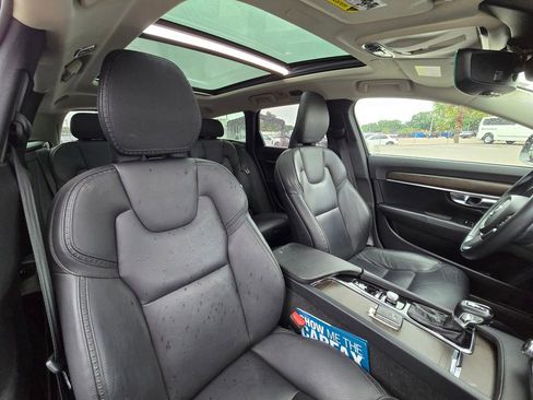 Used 2020 Volvo V90 T6 Cross Country AWD/4WD image 48