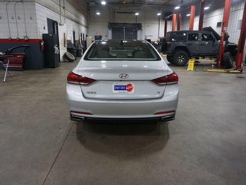 Used 2016 Hyundai Genesis 3.8 w/ Option Group 02 RWD image 18