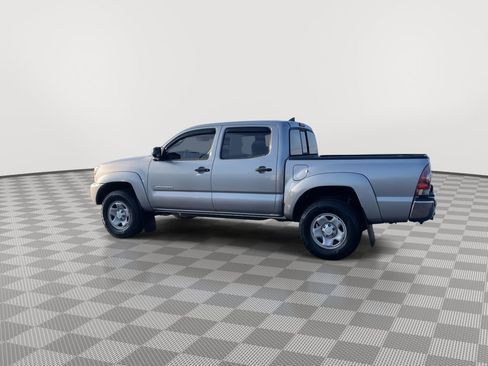Used 2014 Toyota Tacoma PreRunner image 6