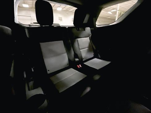 Certified 2023 Ford Explorer XLT w/ Equipment Group 202A image 26