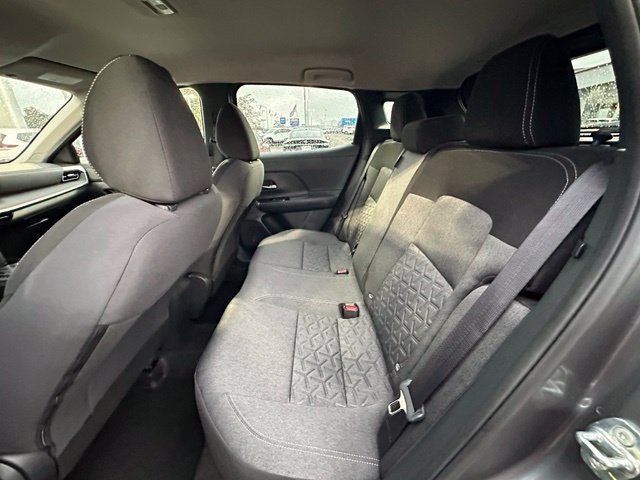 Certified 2025 Nissan Kicks SV AWD/4WD image 27