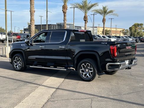 Used 2025 GMC Sierra 1500 SLT w/ SLT Premium Plus Package image 4